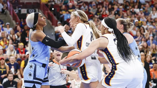Carrington defends 'white privilege' post after bruta Cunningham foul Carrington defends 'white privilege' post after bruta Cunningham foul