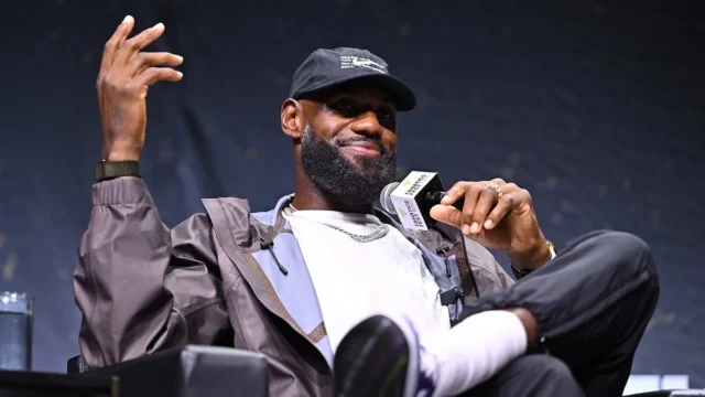NBA sets opening night game between the Knicks and LeBron James' 76ers NBA sets opening night game between the Knicks and LeBron James' 76ers