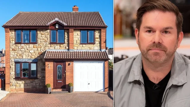 Can my neighbour remove our fence without permission: DEAN DUNHAM KC Can my neighbour remove our fence without permission: DEAN DUNHAM KC