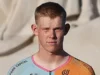 英国车手芬利·图林去世后,自行车联盟愤怒不已 Cyclists' union vent fury after death of British rider Finlay Tarling