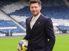 足协无奈只能到国外物色新任主教练 The SFA had no choice but to look abroad for a new head coach