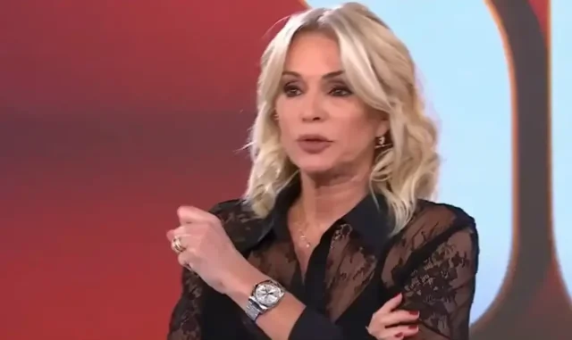 “Lo parí en la cama sola”: Yanina Latorre y el parto que vivió sin Diego “Lo parí en la cama sola”: Yanina Latorre y el parto que vivió sin Diego