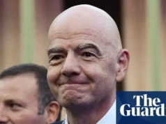 “受够了”:球员们敦促备受批评的詹尼·因凡蒂诺辞职 ‘Enough is enough’: players pile pressure on under-fire Gianni Infantino to resign