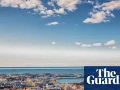 日全食前欧洲酒店价格将上涨 Hotel prices in Europe jump before total solar eclipse