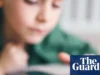 英国希望在达成 180 亿美元和解协议后效仿美国的儿童安全措施 Social media ban for children under 16