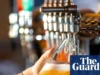 安吉拉·雷纳采取行动,保护酒吧不被改造成住宅或办公室 Angela Rayner moves to protect pubs from being turned into houses or offices