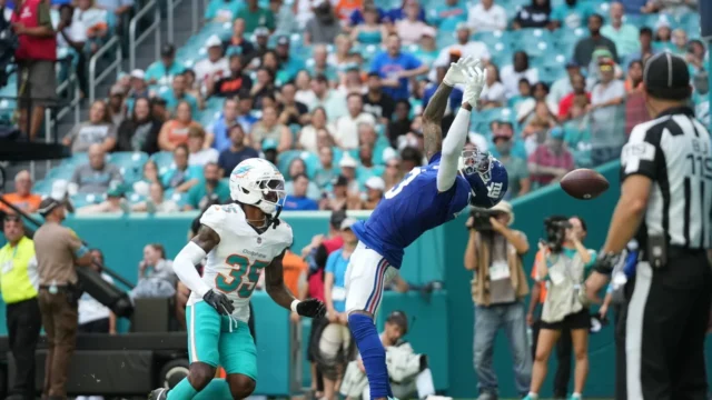 小奥德尔·贝克汉姆 (Odell Beckham Jr.) 他错失了一次达阵机会 小奥德尔·贝克汉姆 (Odell Beckham Jr.) 他错失了一次达阵机会
