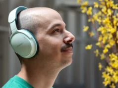 Bose QuietComfort 耳机(第二代)评测:比大多数耳机更安静、更舒适 Bose Quietcomfort Headphones (2nd Gen) Review 03