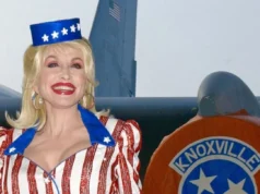 多莉·帕顿的“全美之心”:国家偶像如何与美国军方建立特殊联系 Dolly Parton's ‘all-American heart’: How country icon forged special bond with US military