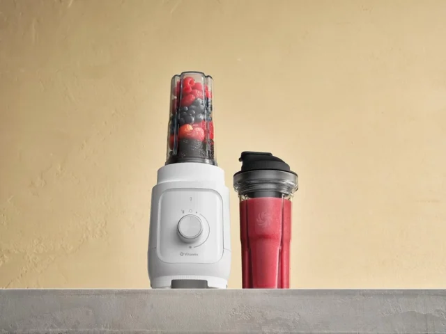 Vitamix 首款个人搅拌机 Nano 来了 – CNET