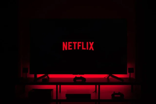 Netflix 有一个隐藏的宝石：《安魂曲》，一部融合哀悼和神秘的剧集