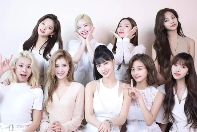 K-pop：第二位 TWICE 成员时隔 14 年离开 JYP