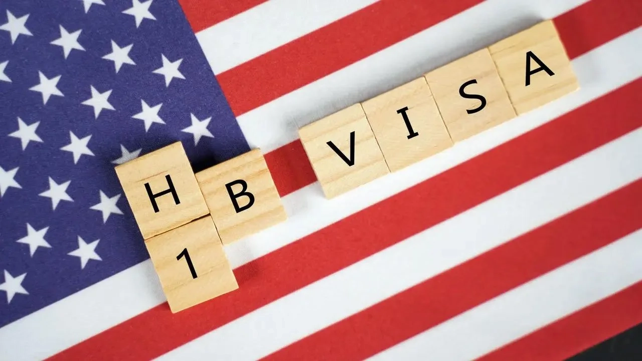 H-1B 签证:美国拟向雇用外国工人的雇主收取 103,265 美元的费用 H-1B 签证:美国拟向雇用外国工人的雇主收取 103,265 美元的费用