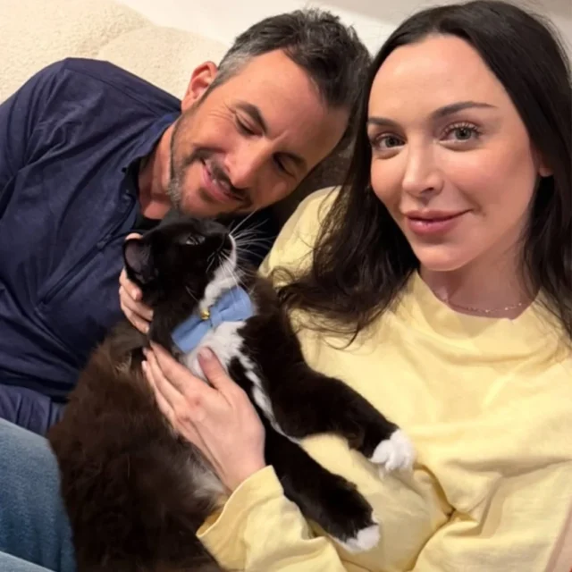 Kyle Richards Daughter Farrah Aldjufrie Shares Identity of Babys Father, Hard Launches Romance