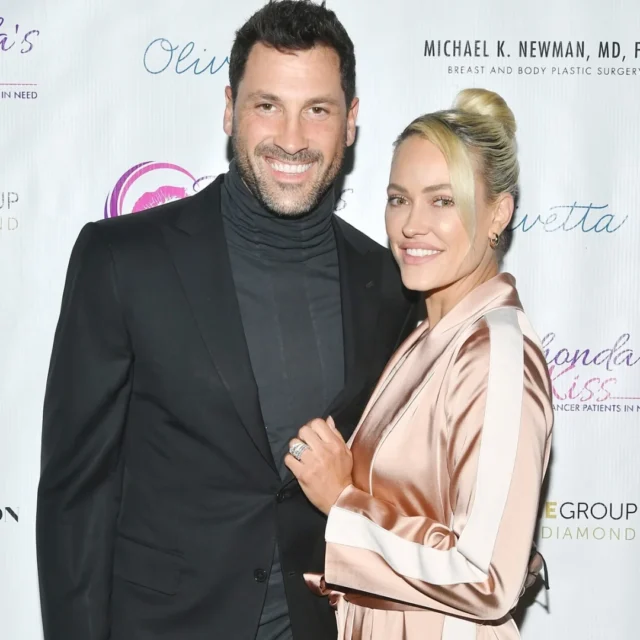 Peta Murgatroyd 和 Maksim Chmerkovskiy 分享全家搬到佛罗里达后的生活最新动态