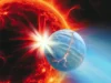 天文学家发现一颗热水系外行星注定会被其恒星吞噬 An illustration shows an ocean world being devoured by its star