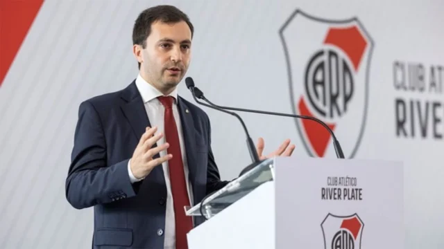 Stefano Di Carlo hablará este martes en conferencia de prensa en medio del complejo presente de River