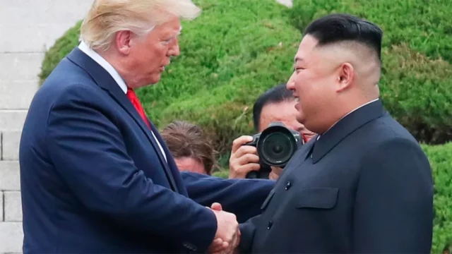 “我和他关系很好”:特朗普宣布将与金正恩会面 “我和他关系很好”:特朗普宣布将与金正恩会面