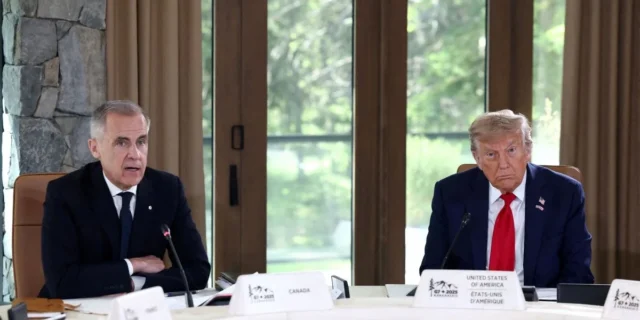 特朗普“极其愚蠢”的举动让主要捐助者恳求总统撤回:报告 特朗普“极其愚蠢”的举动让主要捐助者恳求总统撤回:报告