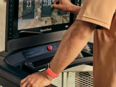 只需 135 美元即可购买可与健身设备共享心率信息的 Fitbit Get the Fitbit that shares heart rate info with gym equipment while it’s just $135