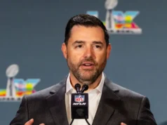 49人队老板杰德·约克因涉嫌卖淫被捕 49ers owner Jed York arrested on suspicion of engaging in prostitution