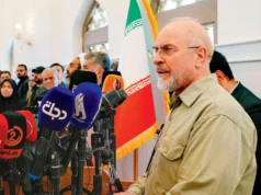 伊朗警告称将对美国新威胁做出“灾难性”反应 Iran’s Parliament Speaker Mohammad Bagher Ghalibaf speaks during a visit to the Wadi al-Salam cemetery in the central holy city of Najaf, Iraq, on Friday. Pic/AFP