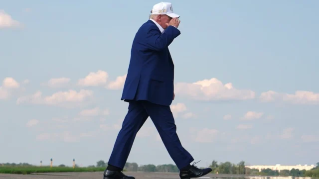 Trump pivots back to sanctions for Iran as other strategies to end his war fizzle President Donald Trump walks to board Air Force One at Morristown Airport, Sunday, Aug. 9, 2026, in Morristown, N.J.