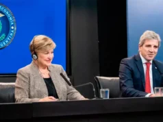 与国际货币基金组织会面后,政府猜测贷款刺激经济 Tras el encuentro con el FMI, el Gobierno apuesta al crédito para impulsar la economía
