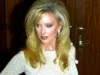 76 岁的肥皂传奇人物摩根·费尔柴尔德 (Morgan Fairchild) 在埃迪的新造型中看起来面目全非 Soap Legend Morgan Fairchild, 76, Looks Unrecognizable in Edgy New Look