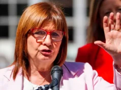 布尔里奇承认与麦莉保持距离 "部分行业处境艰难" Bullrich tomó distancia de Milei y admitió que "algunos sectores están pasando un momento difícil"