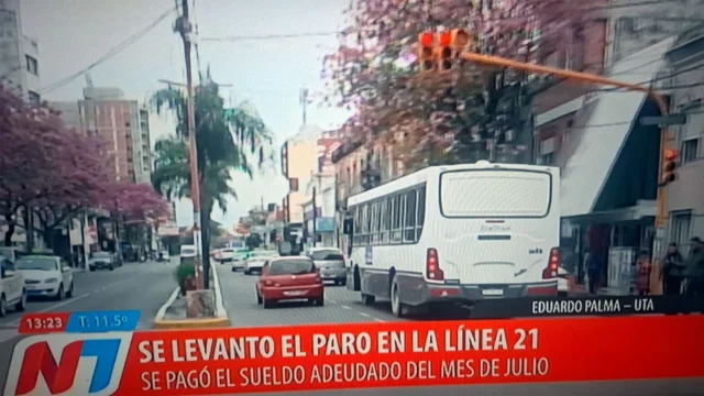 Línea 21: se levantó el paro tras recibir el salario del mes de julio Línea 21: se levantó el paro tras recibir el salario del mes de julio