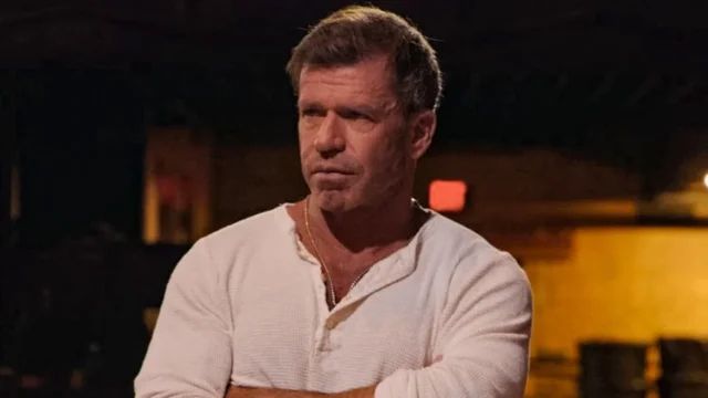 泰勒·谢里丹 (Taylor Sheridan) 以 3.3 亿美元购买四六牧场 (Four Six Ranch),使他退出了退休计划 泰勒·谢里丹 (Taylor Sheridan) 以 3.3 亿美元购买四六牧场 (Four Six Ranch),使他退出了退休计划