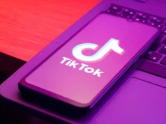 MPA 和 BiteDance 推出人工智能护栏以保护 TikTok 的知识产权 Josh D'Amaro speaks at D23 2026